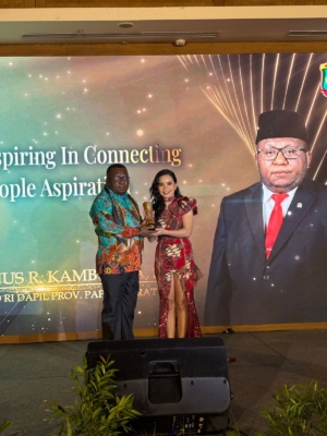 Senator ARK, Penghargaan The One Indonesia Magazin Jadi Motivasi Untuk Berkarya